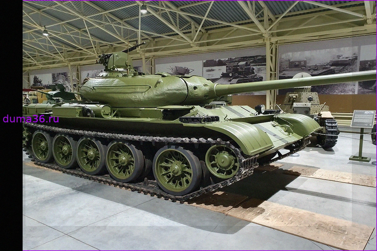 Танки Т-54 и Т-55: «Автомат Калашникова» в мире бронетехники