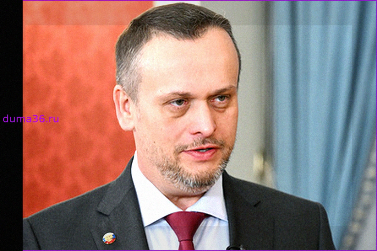 Глава Минтранса: Российские компании готовы к полноценному возобновлению полетов на Ближний Восток