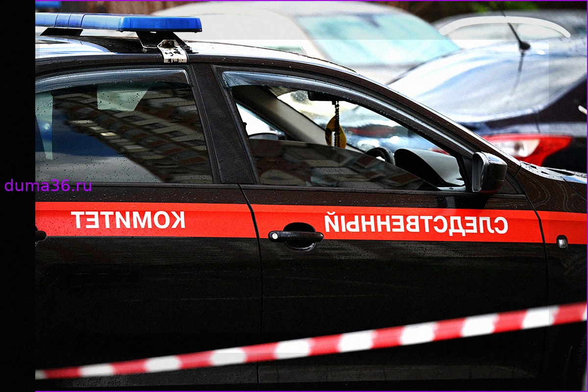 Девочка выпала из окна в российском городе