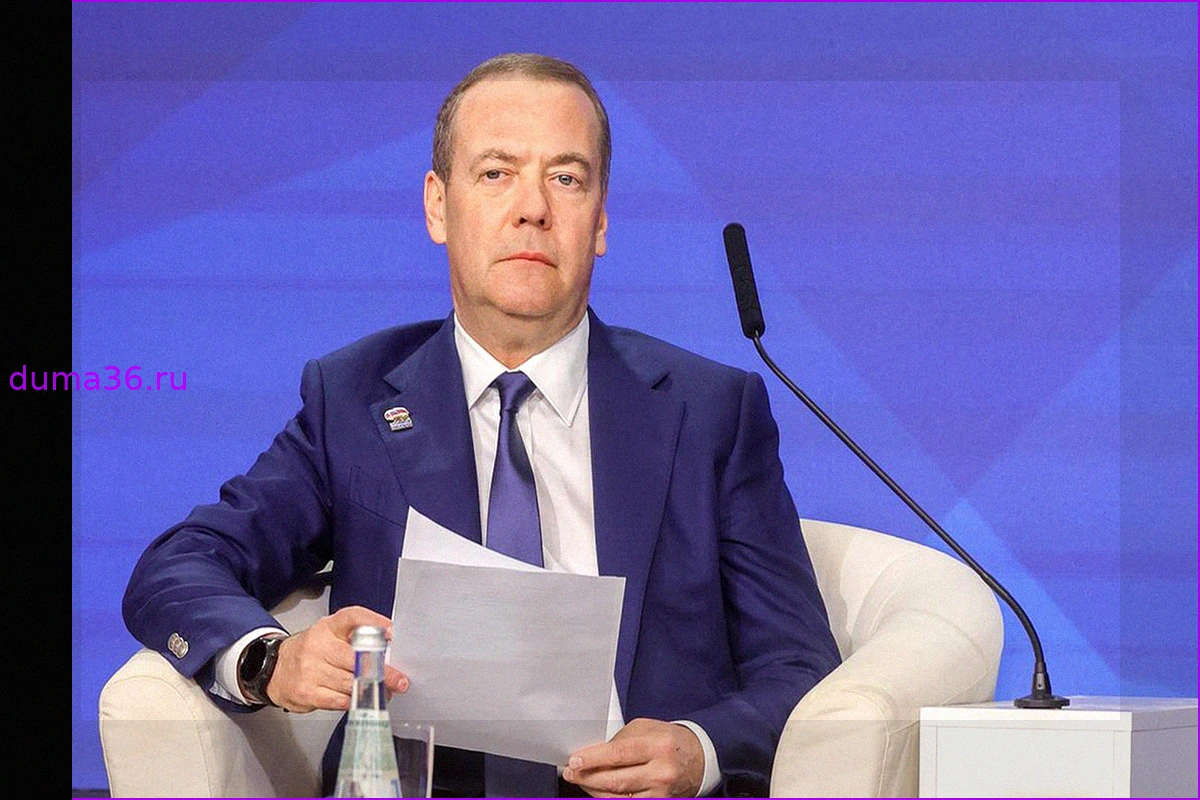 Джабаров назвал пиратством планы Лондона по продаже нефти с танкера Smyrtos