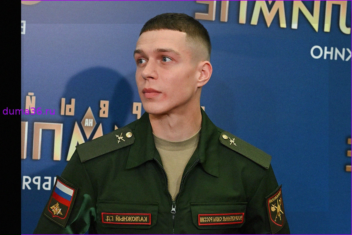 Актер Глеб Калюжный вернулся из армии и остался без собственного жилья