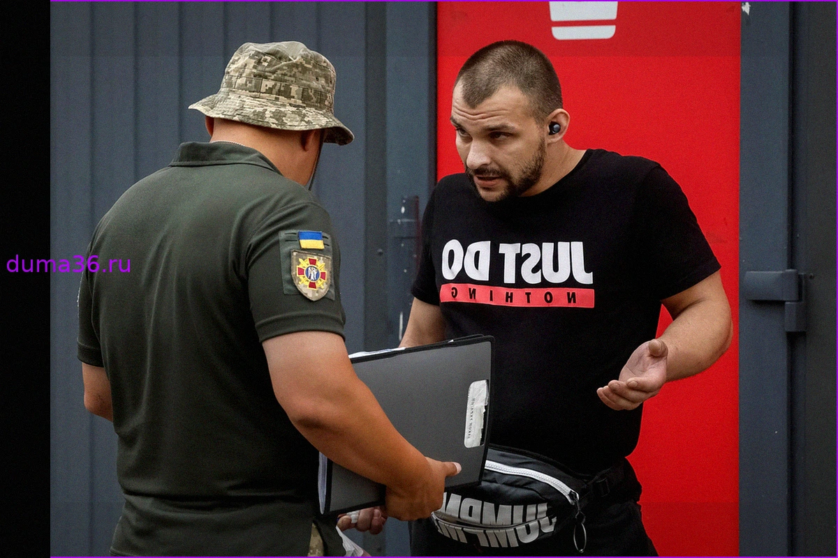 В Киеве произошли массовые столкновения: горожане и военные выступили против ТЦК