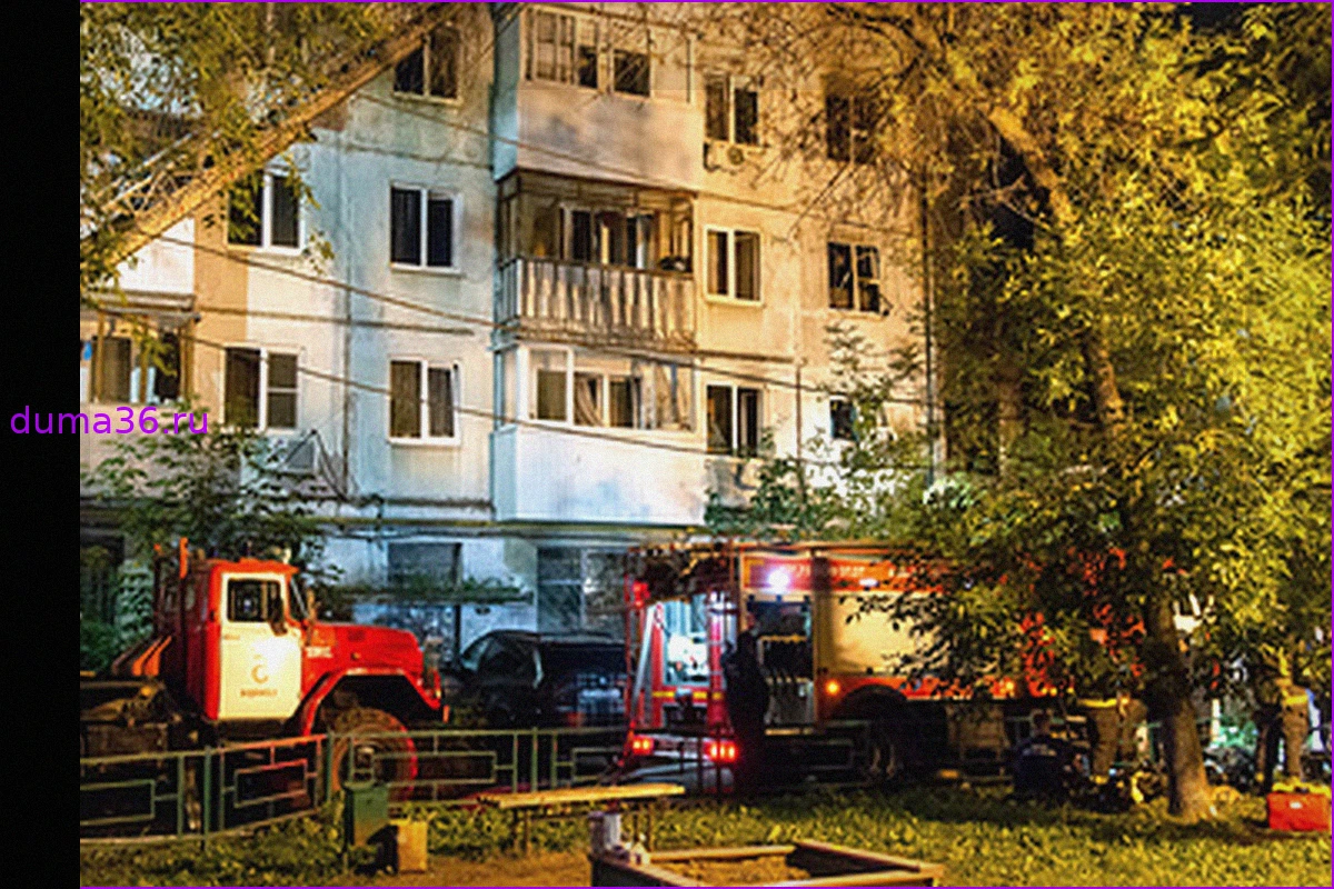 Пожар в Самаре: 24 квартиры повреждены, огонь локализован