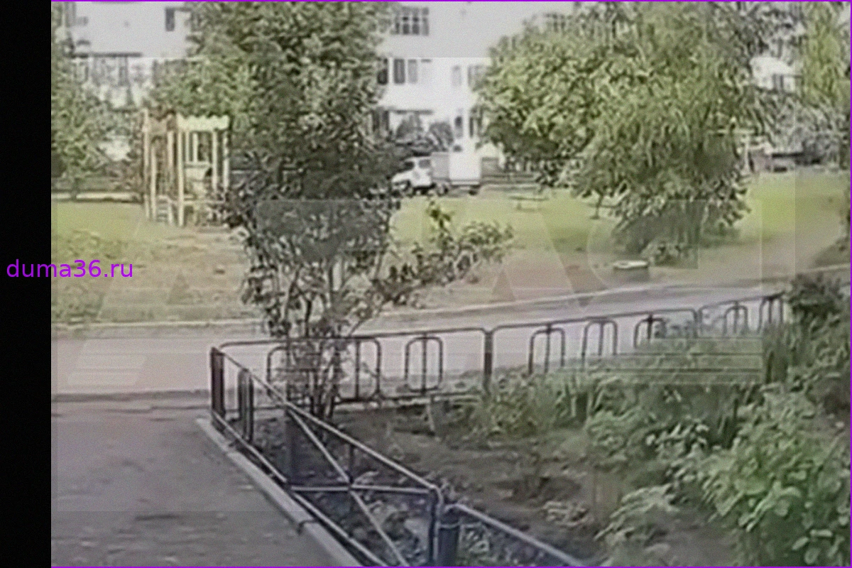 Удар дрона ВСУ по многоэтажке в Оренбурге: видео инцидента в 1200 км от границы