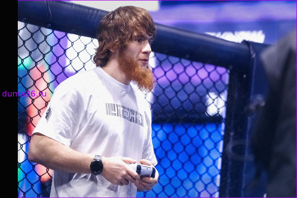 Шара Буллет устроил стычку с соперником перед турниром UFC в Баку