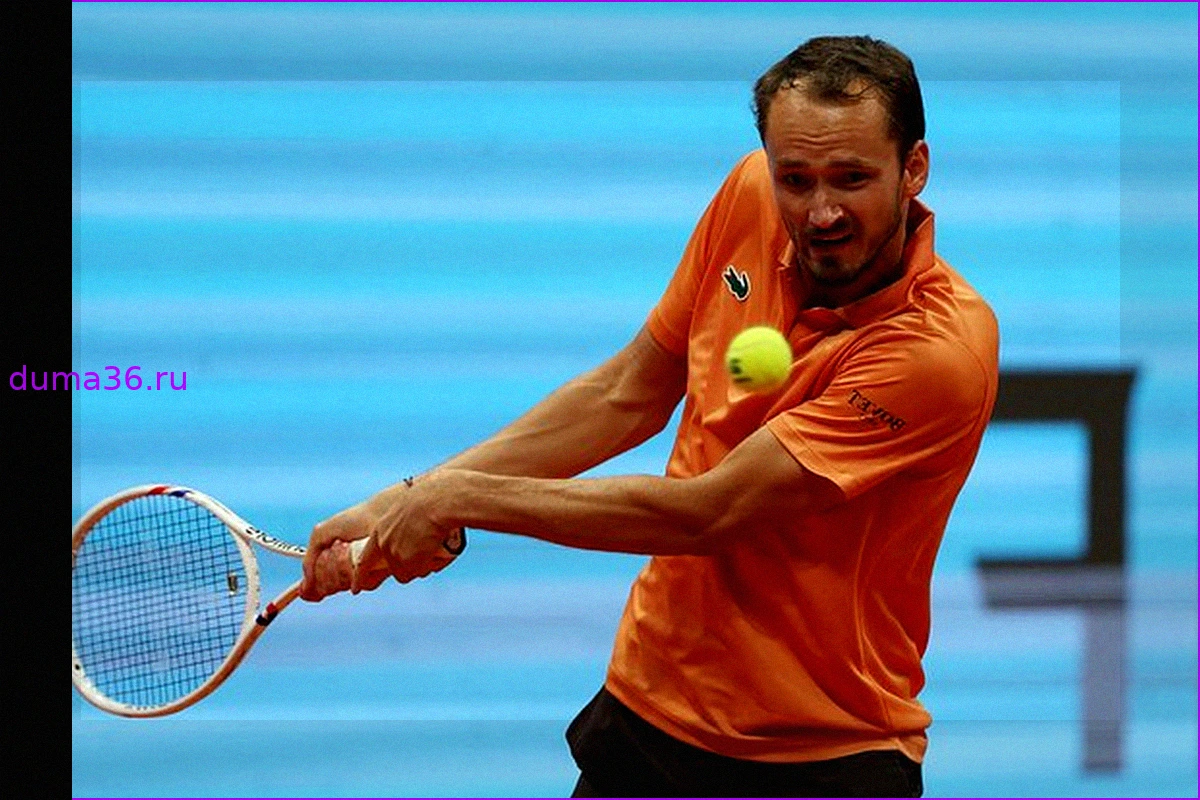 Медведев вышел в полуфинал турнира Masters в Риме