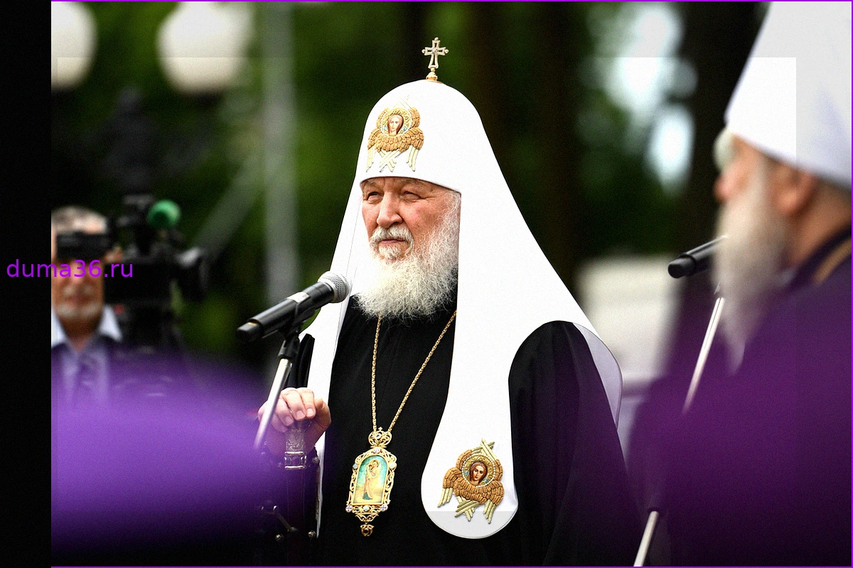 Мишустин поздравил Патриарха Кирилла с Днем России