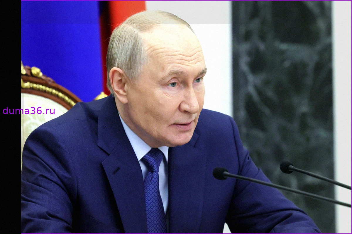 Путин потребовал обеспечить основательный и устойчивый рост экономики