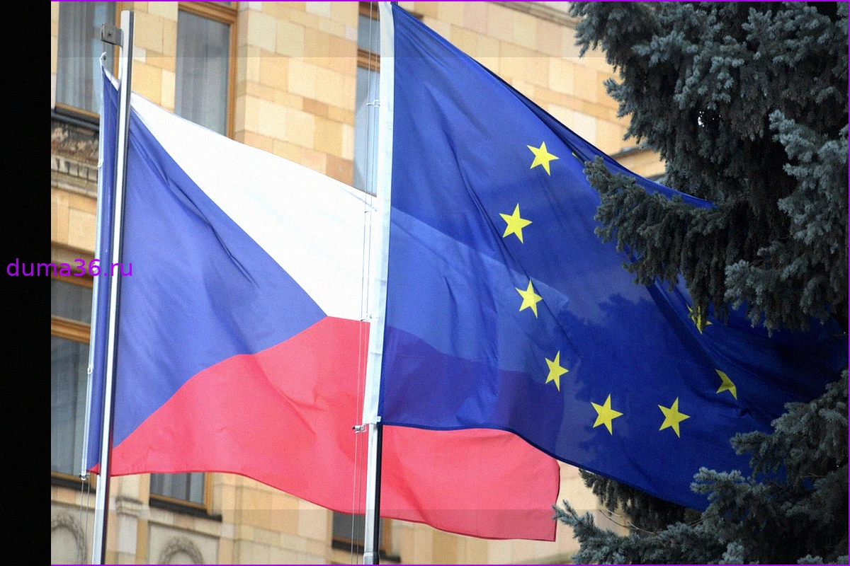 Россия остается открытой для диалога с Чехией, заявила посол