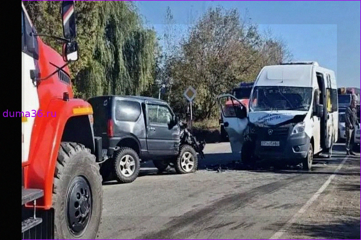 В Приморье четыре человека пострадали в ДТП с автобусом и внедорожником