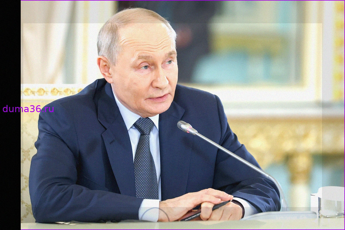 Владимир Путин о деде Зеленского и перезахоронениях на Украине