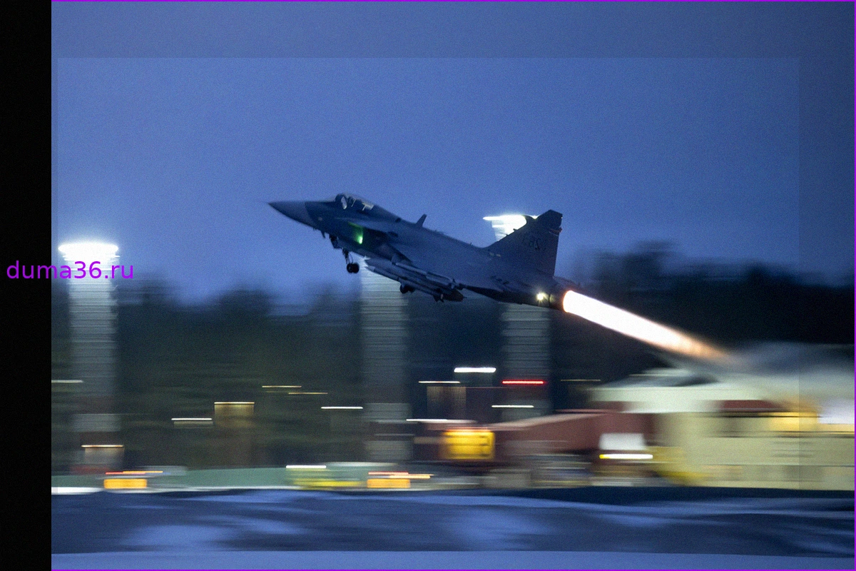 Шведские Gripen для Украины: заявленный потенциал против Су-35 и реакция России