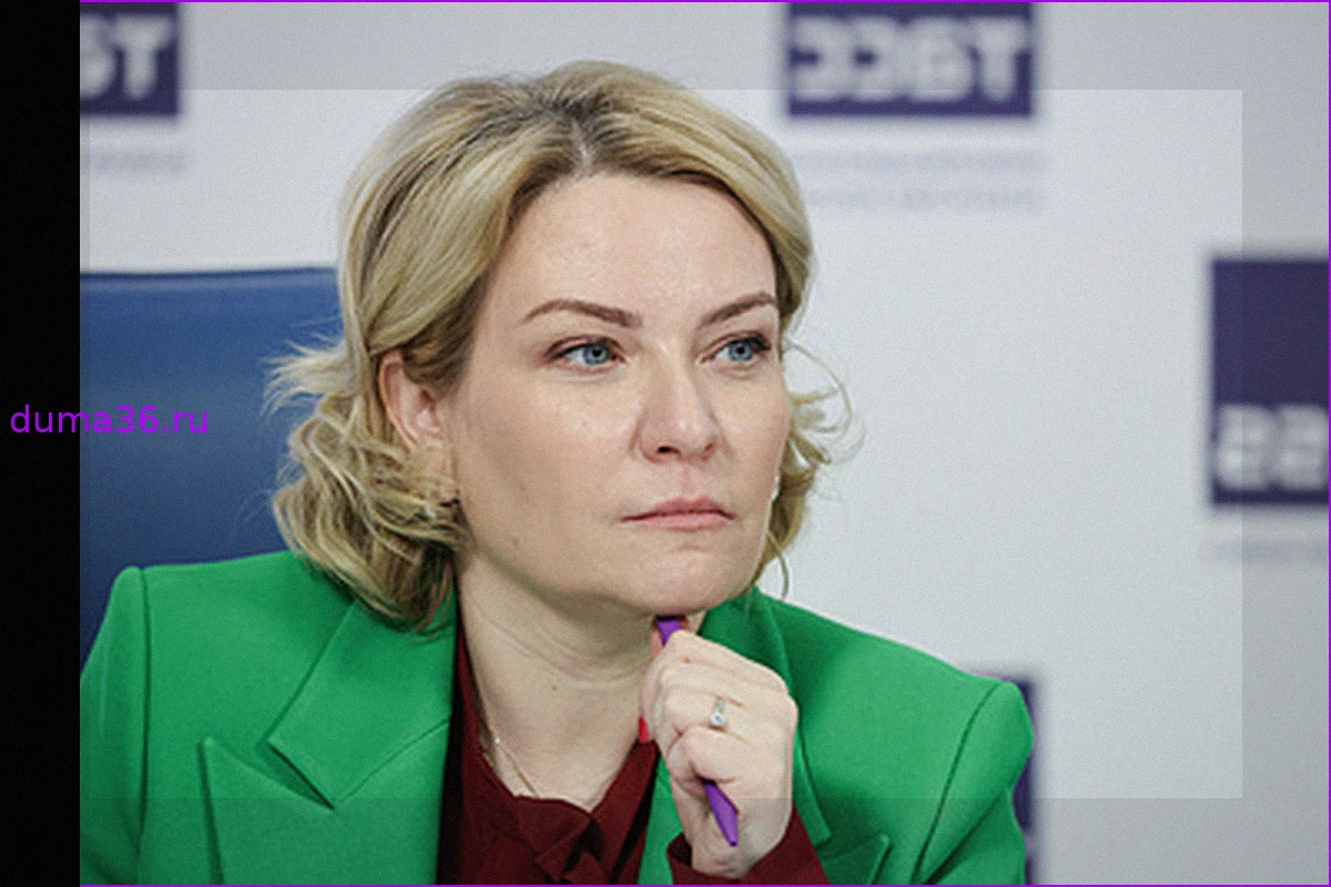 Любимова наградила победителей конкурса "Знай наших"