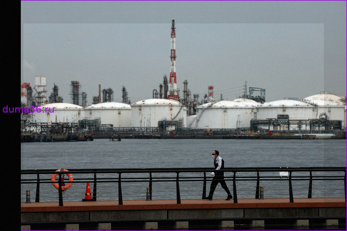 Импорт нефти в Японию обрушился до рекордного минимума с 1967 года