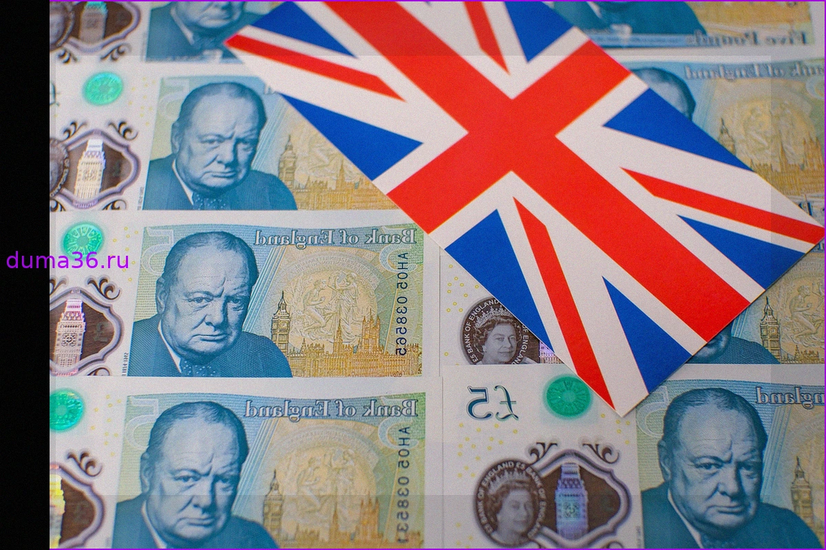 Великобритания: Выплаты семьям за размещение украинцев сократятся до £100