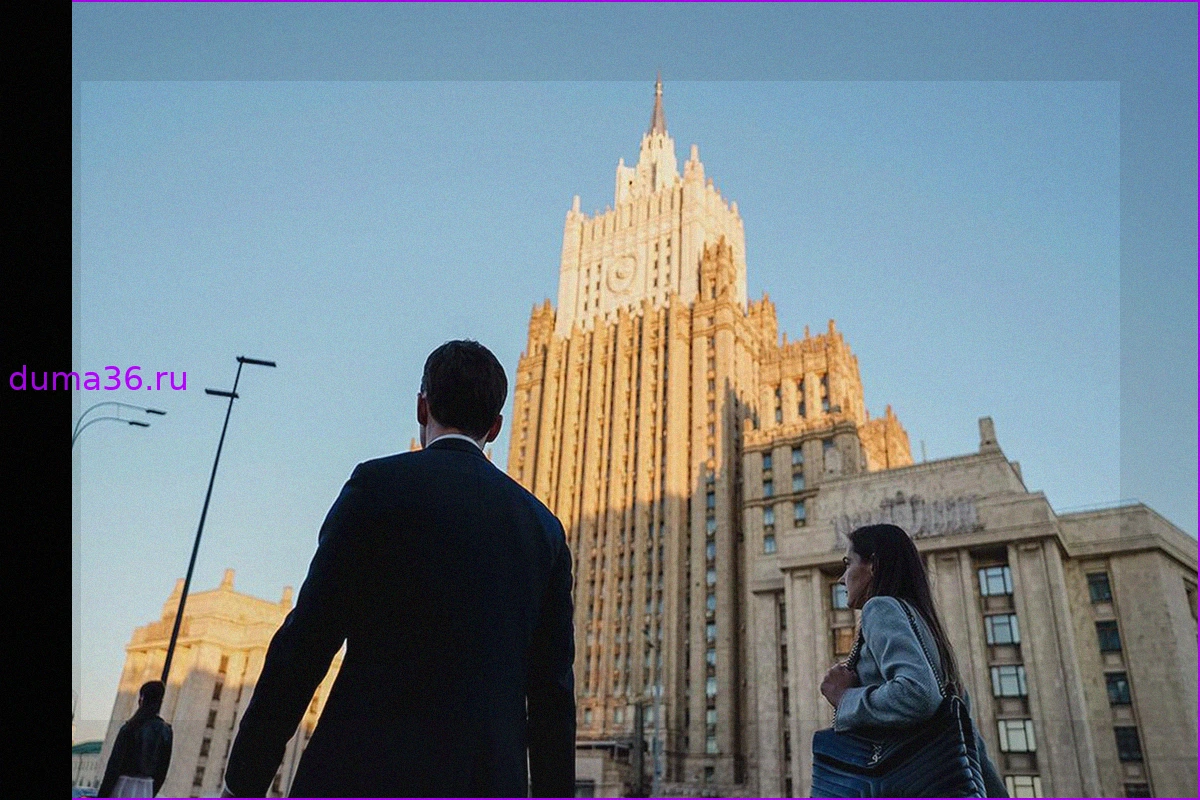 МИД объяснил высылку из России итальянского атташе