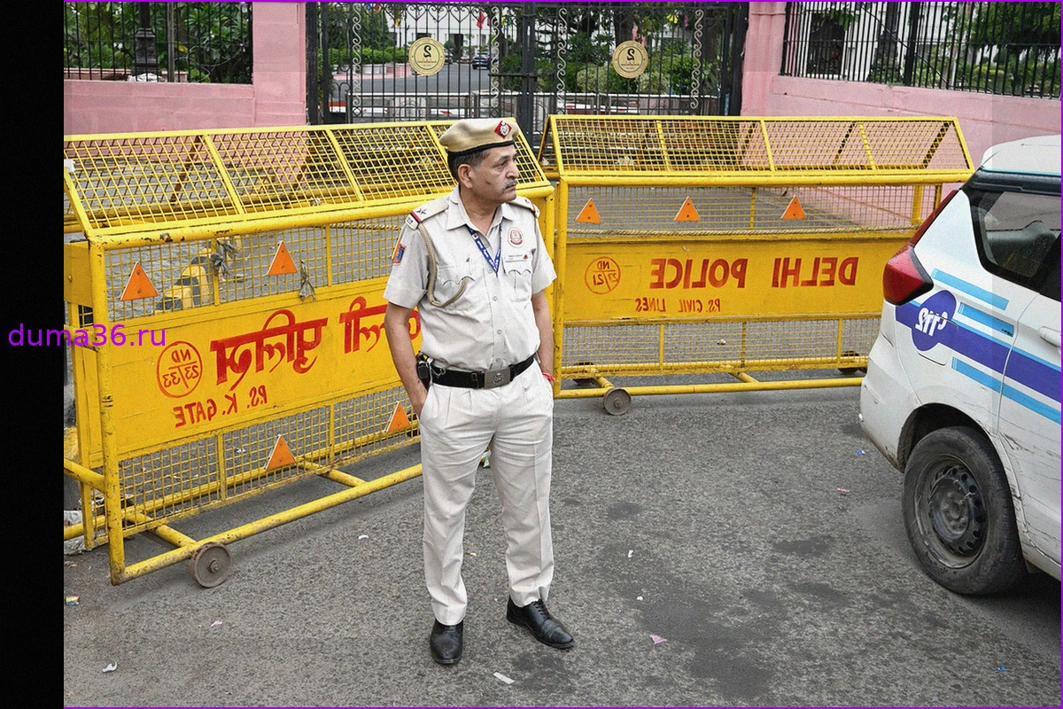 Студентка укусила директора колледжа, защищаясь от попытки изнасилования