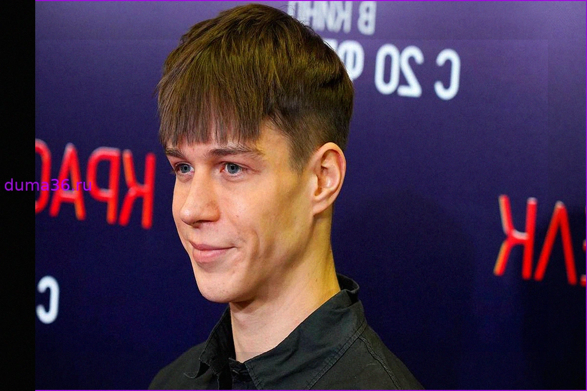 Актер Глеб Калюжный рассказал, как прошел его первый день после армии