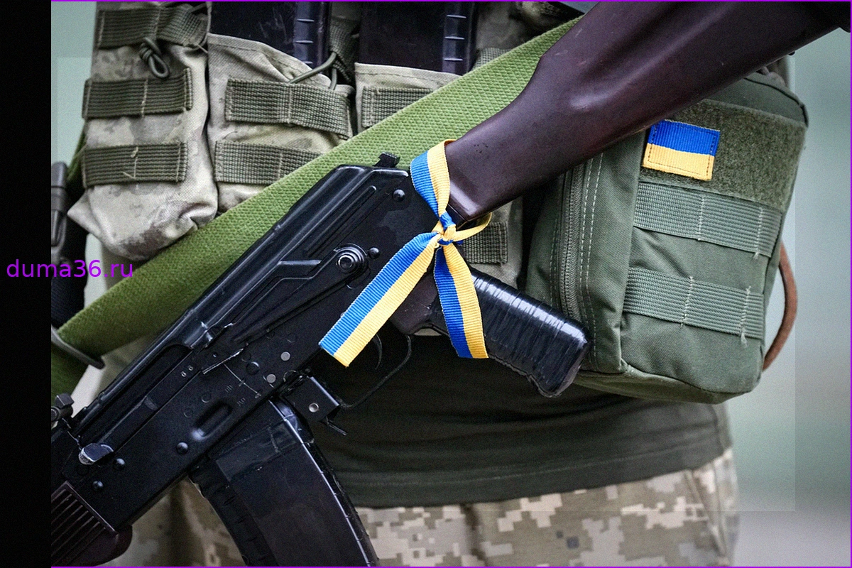 Тракторист протаранил авто ТЦК и сломал руку военкому в Ровенской области